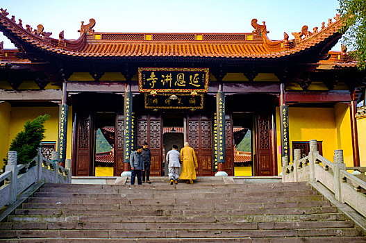 bang dac biet tuan