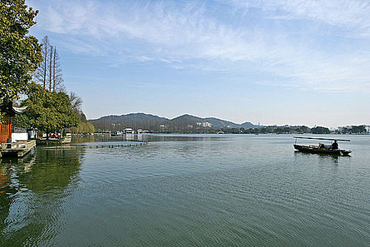 cau rong bạch kim