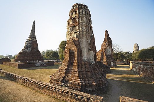 dac biet khung3 ngay