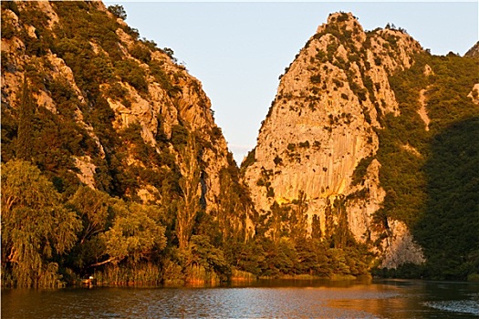 bach thu kep khung 2 ngay