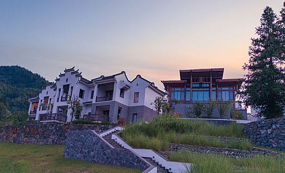 xs thứ 5